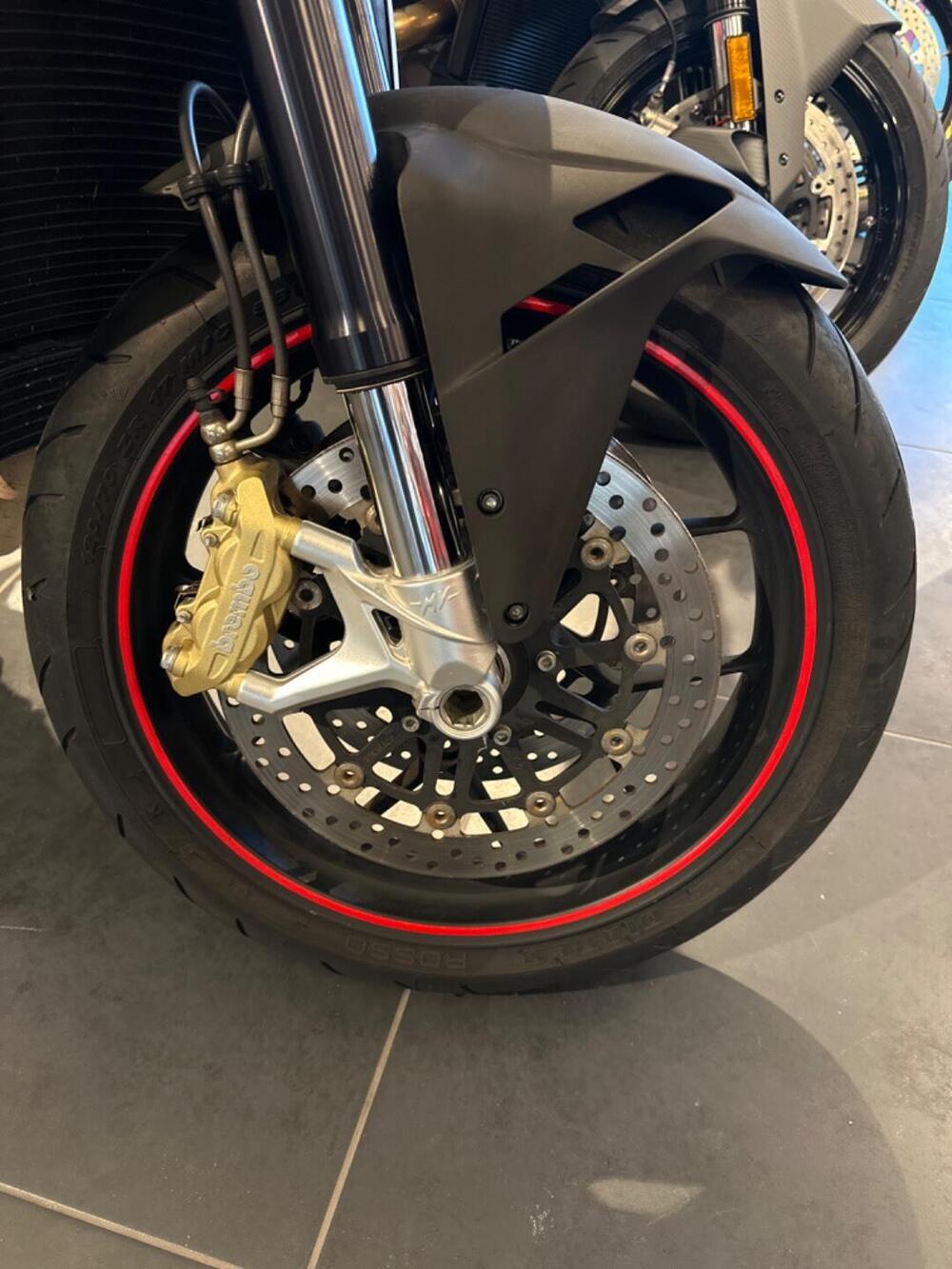 MV Agusta Brutale 675 (2011 - 15) (6)