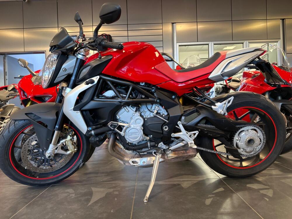 MV Agusta Brutale 675 (2011 - 15) (2)