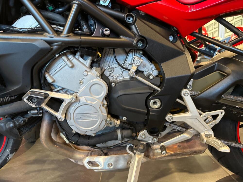 MV Agusta Brutale 675 (2011 - 15) (11)