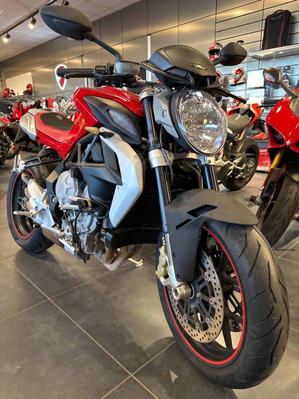 MV Agusta Brutale 675 (2011 - 15) (18)