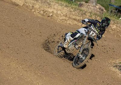 Triumph due volte a podio al suo debutto nel Motocross