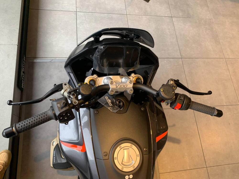 Moto Guzzi V100 Mandello S (2022 - 24) (7)