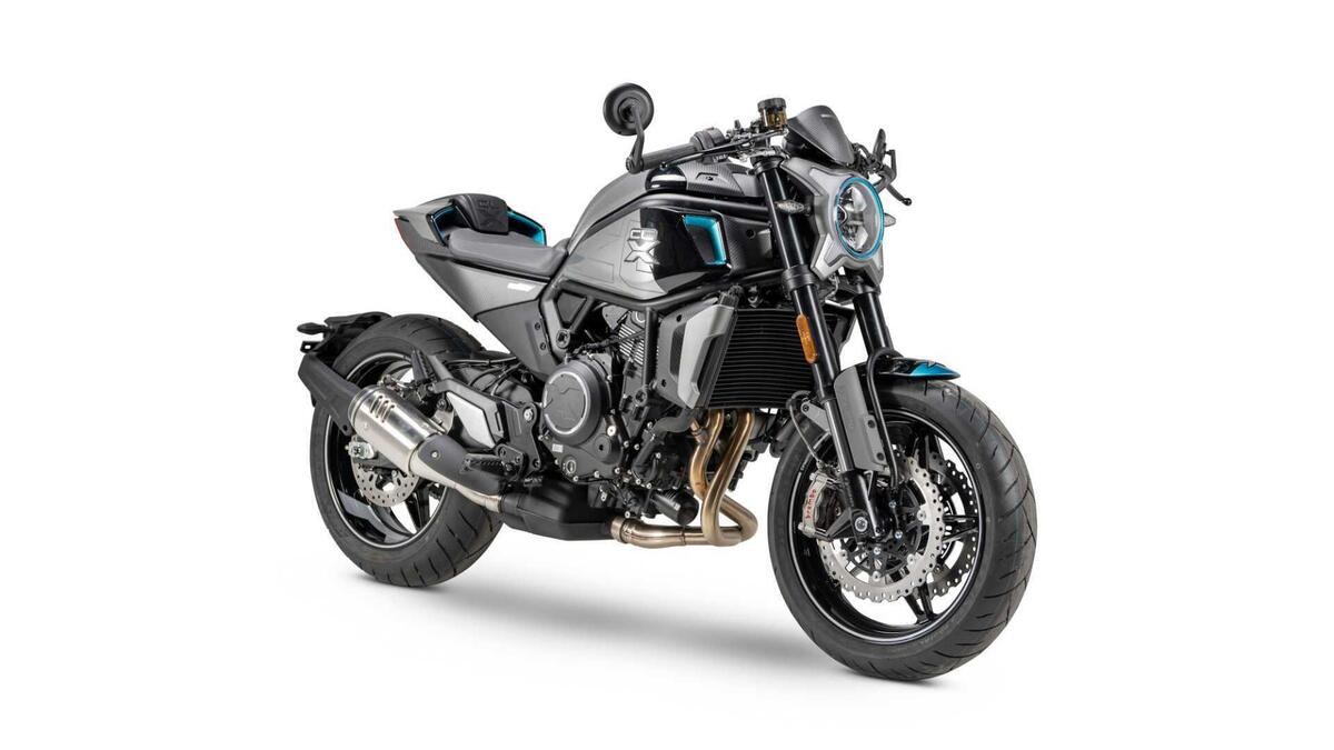 CFMOTO 700CL-X Sport (2022 - 25)