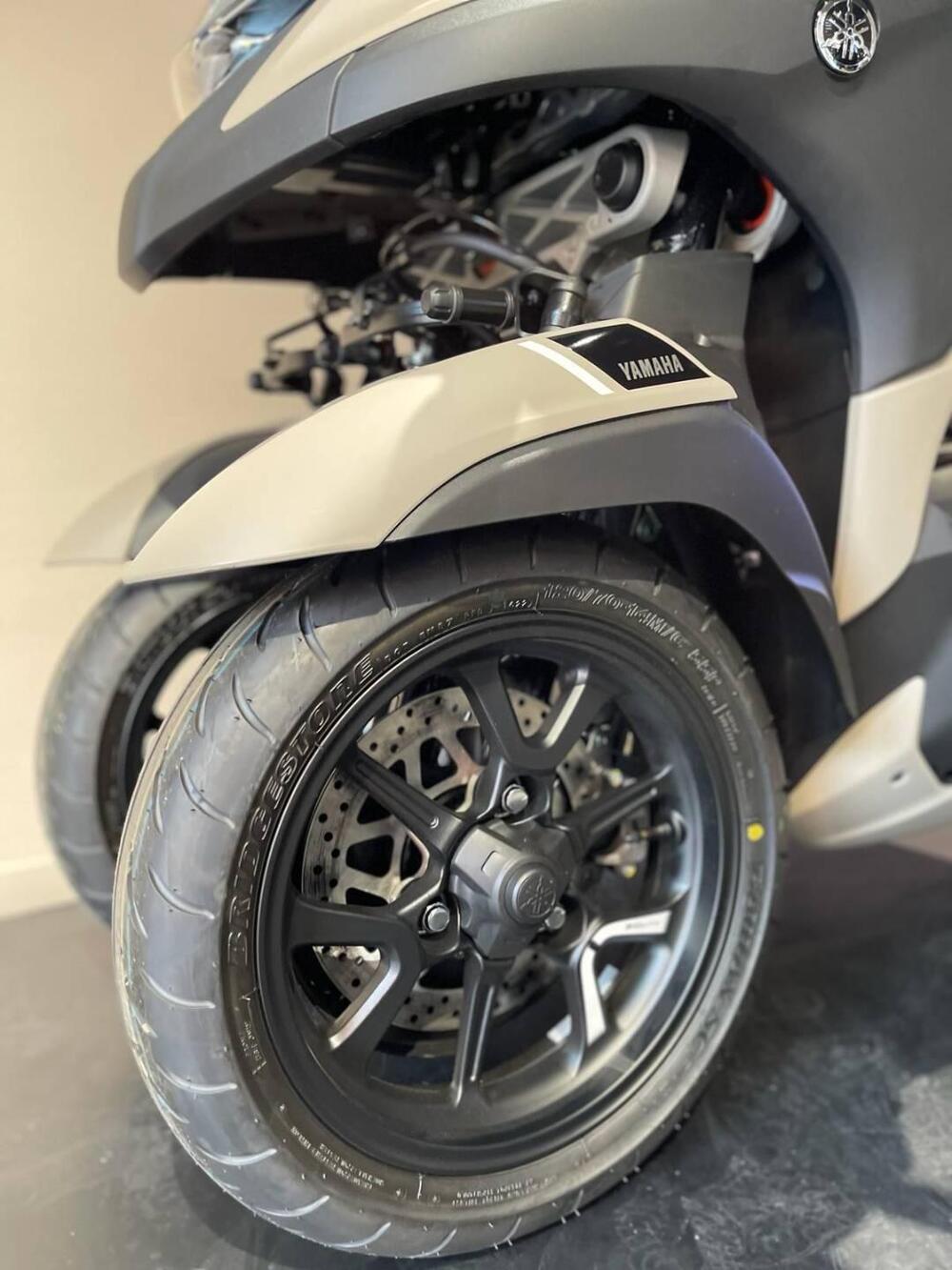 Yamaha Tricity 300 (2021 - 24) (3)