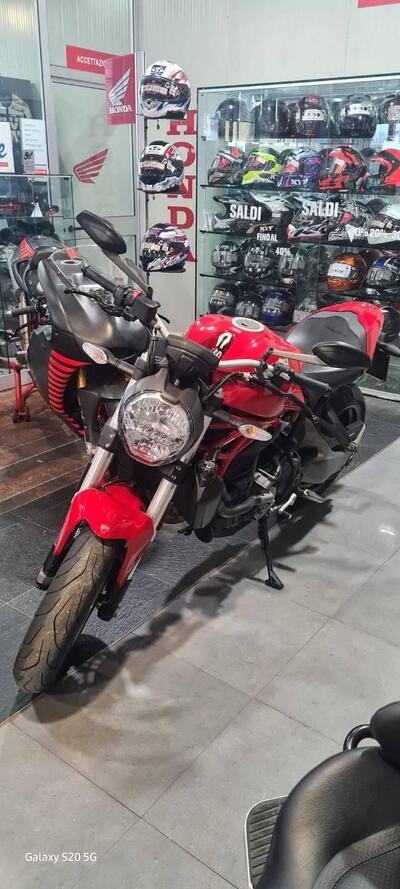 Ducati Monster 821 (2018 - 20) usata