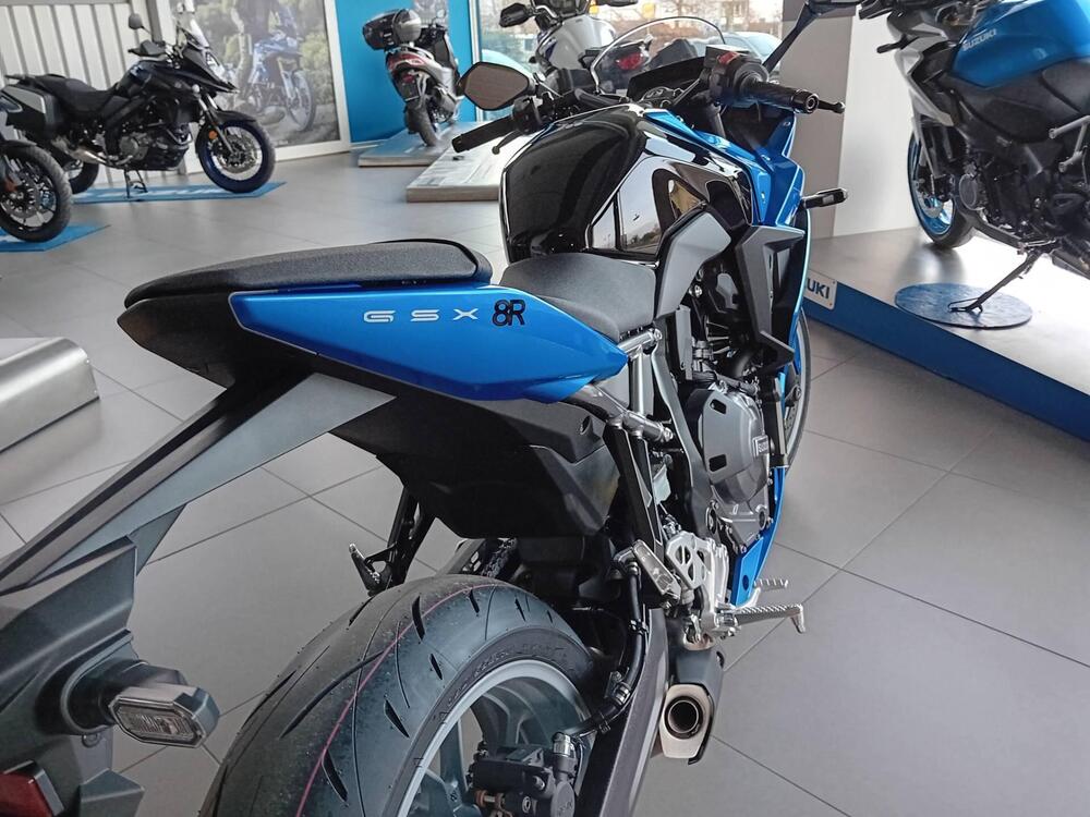 Suzuki GSX-8R (2024 - 25) (4)