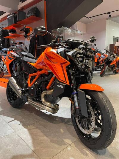 KTM 1390 Super Duke R (2024 - 26) nuova
