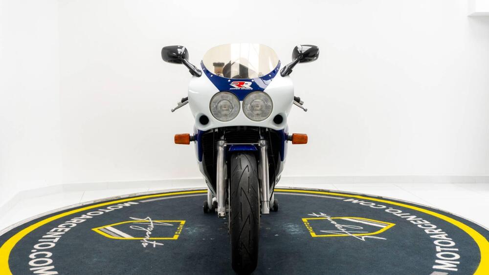 Suzuki GSX-R 750 RK (6)