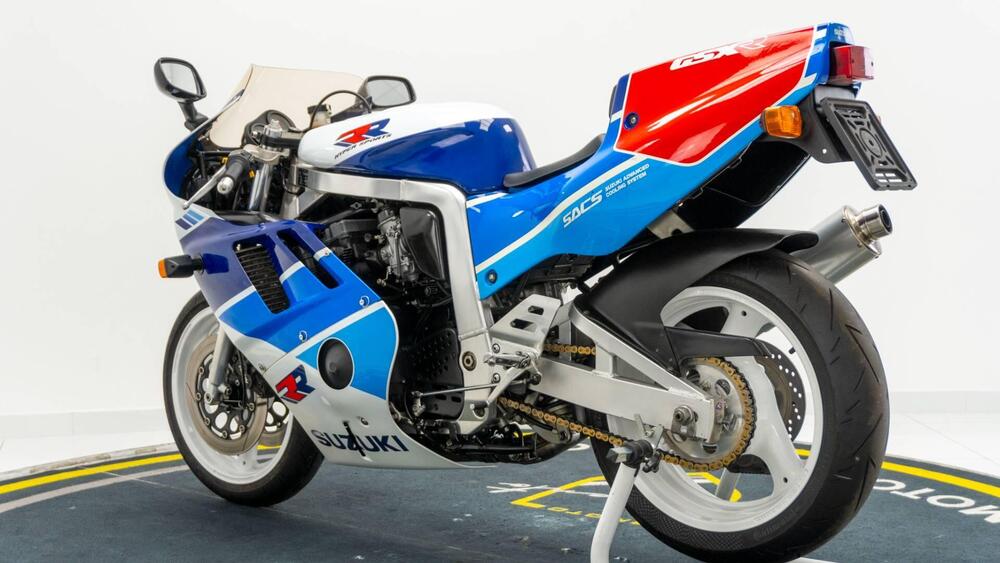 Suzuki GSX-R 750 RK (5)