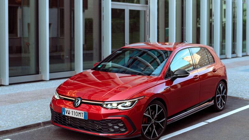 Volkswagen Golf GTI MT Ultimate: serie limitata per chiudere con eleganza il capitolo cambio manuale