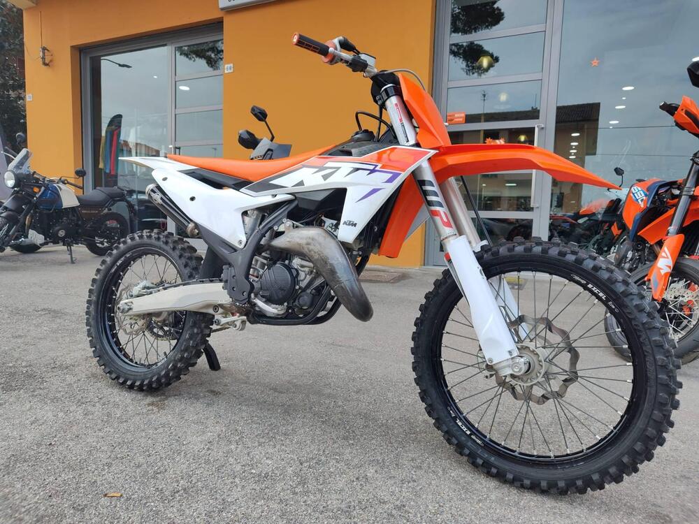 KTM 125 SX (2023) (4)