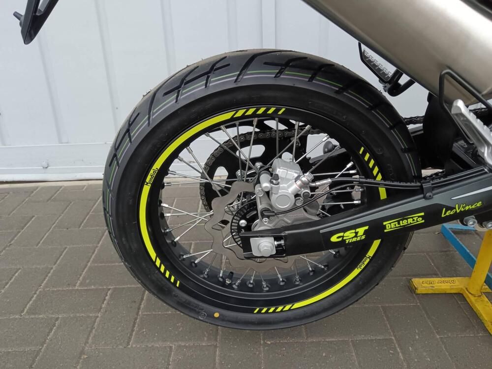 FB Mondial SMX 125 Motard (2021 - 24) (11)