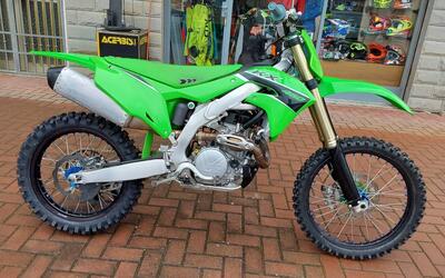 Kawasaki KX 450 F (2023) usata