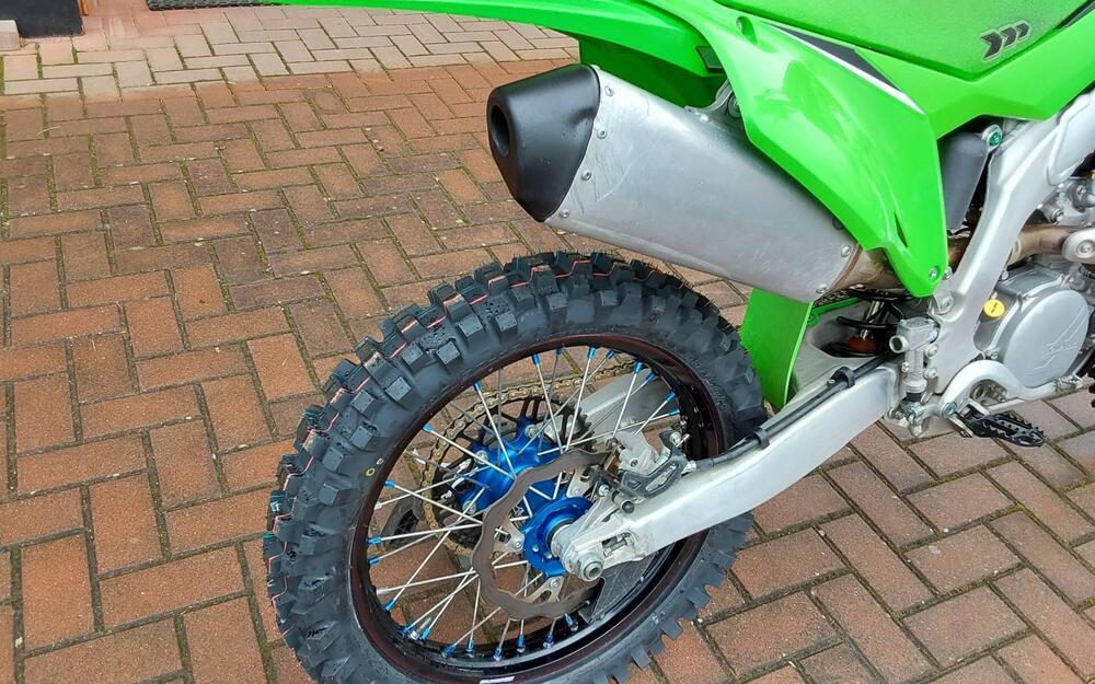 Kawasaki KX 450 F (2023) (3)