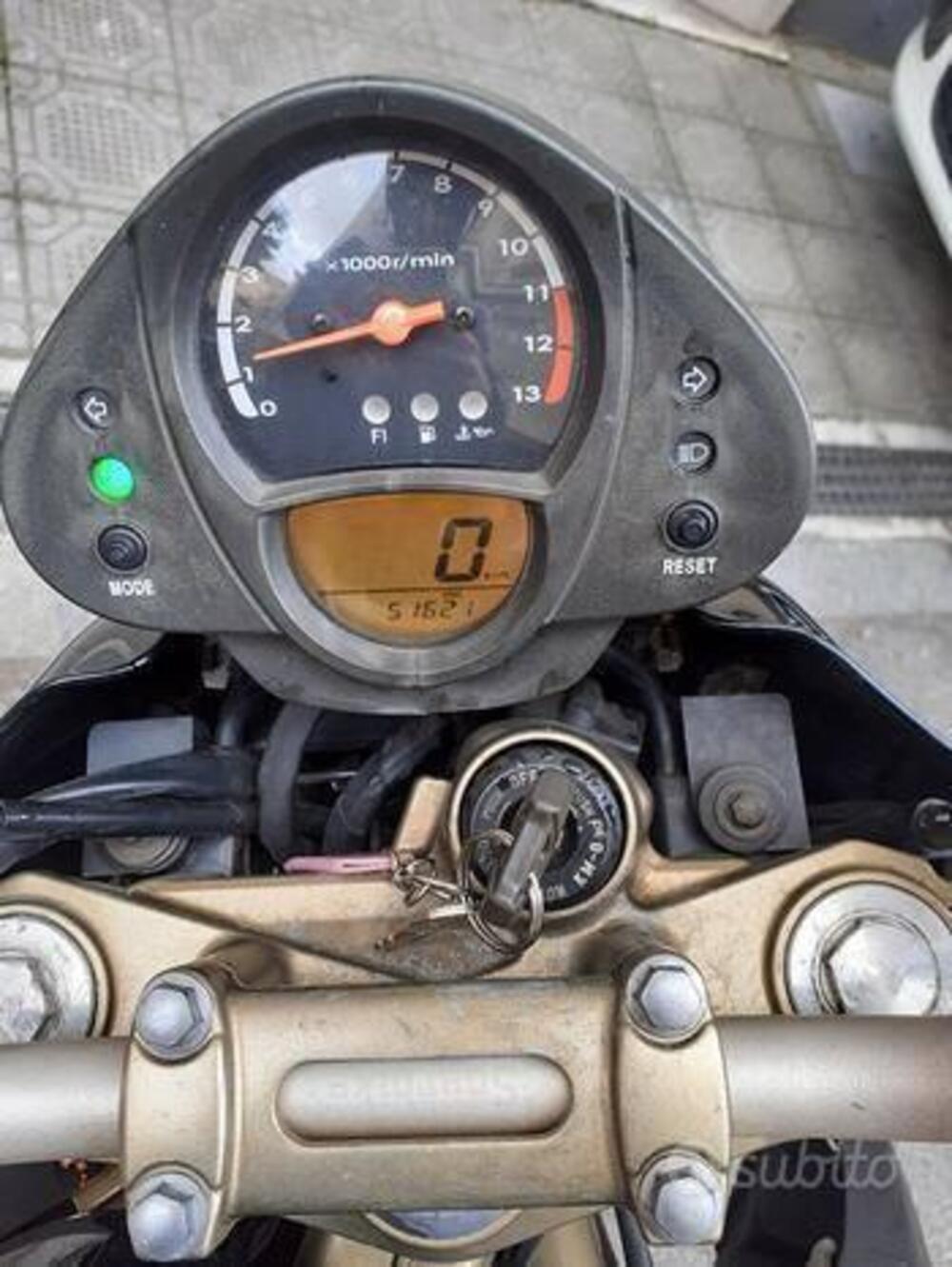 Kawasaki ER-6N (2005 - 08)