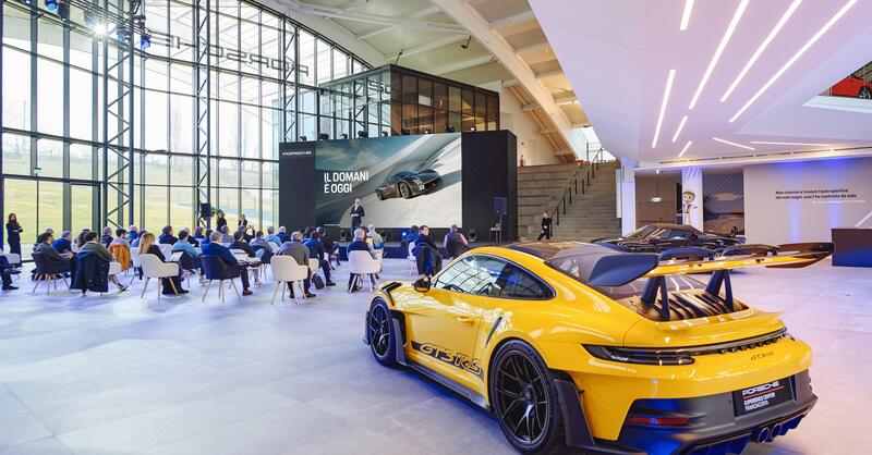 Successo straordinario: Porsche Italia presenta i risultati record del 2023