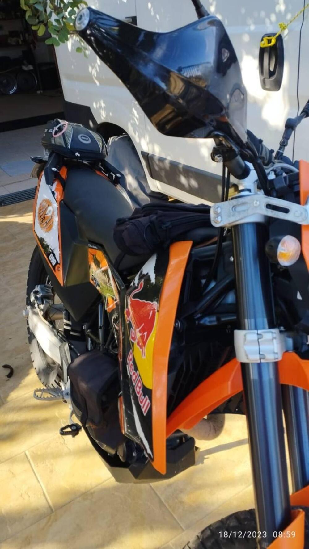 KTM 690 Enduro (2009 - 11) (2)