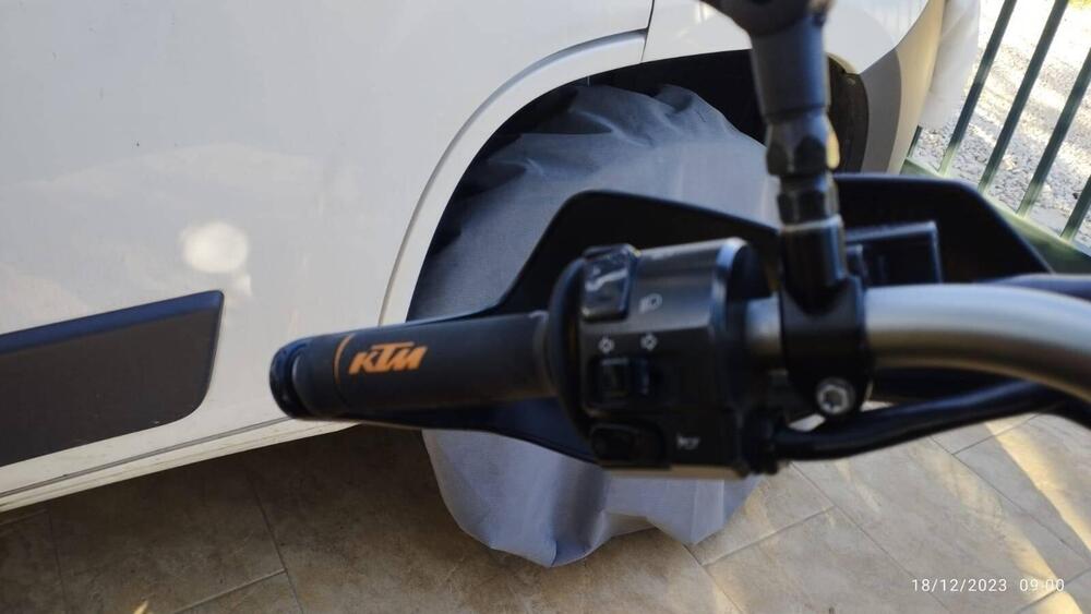 KTM 690 Enduro (2009 - 11) (8)