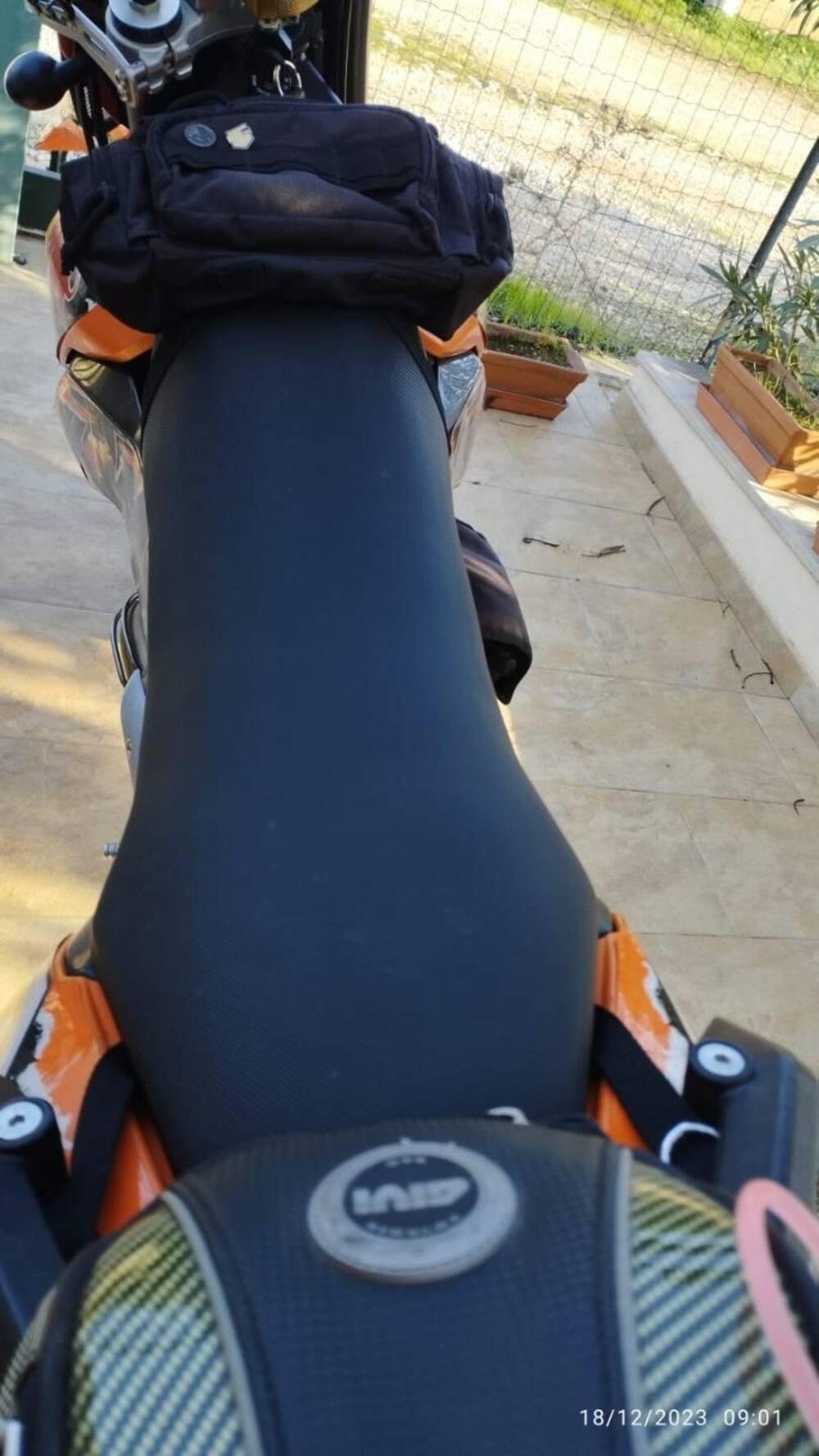 KTM 690 Enduro (2009 - 11) (19)