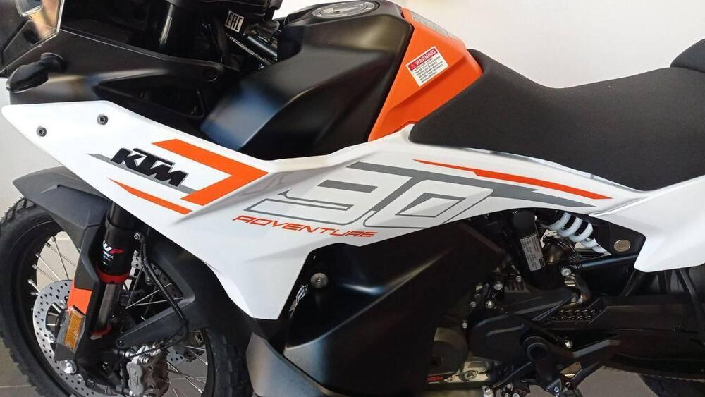 KTM 790 Adventure (2023 - 24) (2)