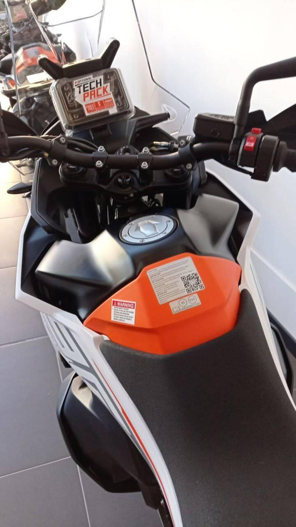KTM 790 Adventure (2023 - 24) (3)