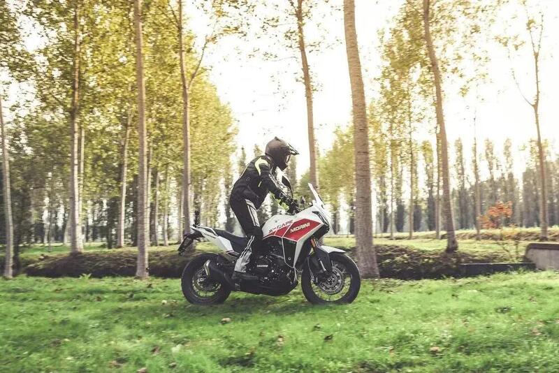 Moto Morini: X-CAPE 650 e SEIEMMEZZO in promozione fino al 29 febbraio. Ecco i vantaggi