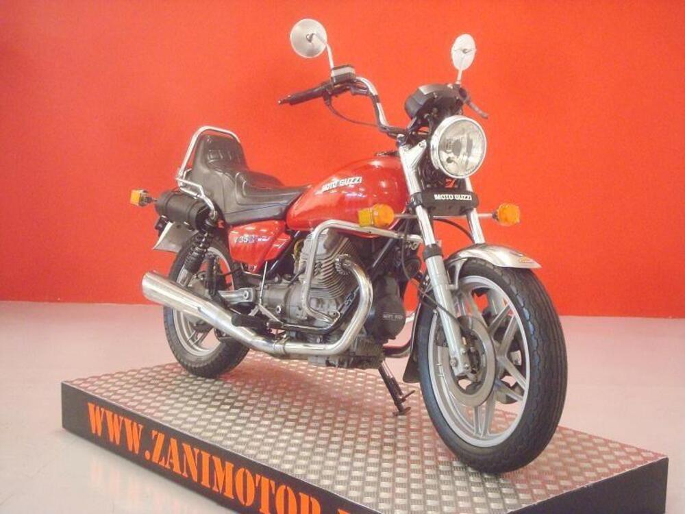 Moto Guzzi V 35 C (2)