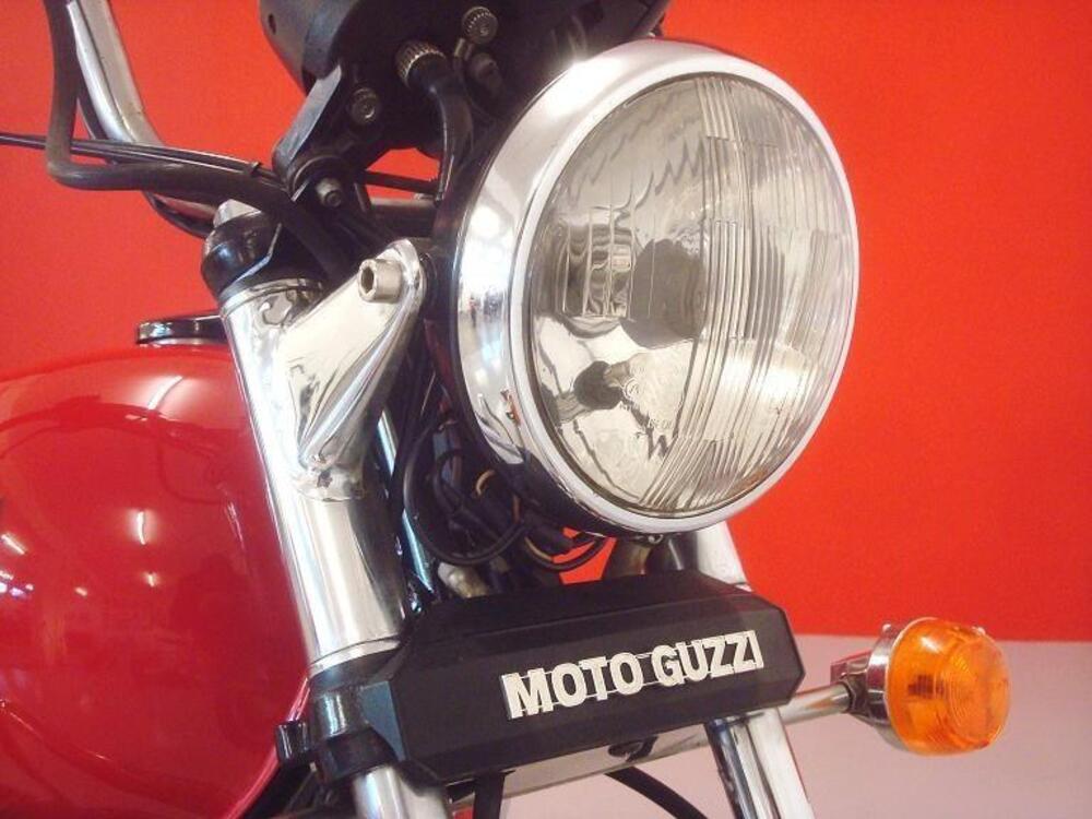 Moto Guzzi V 35 C (10)