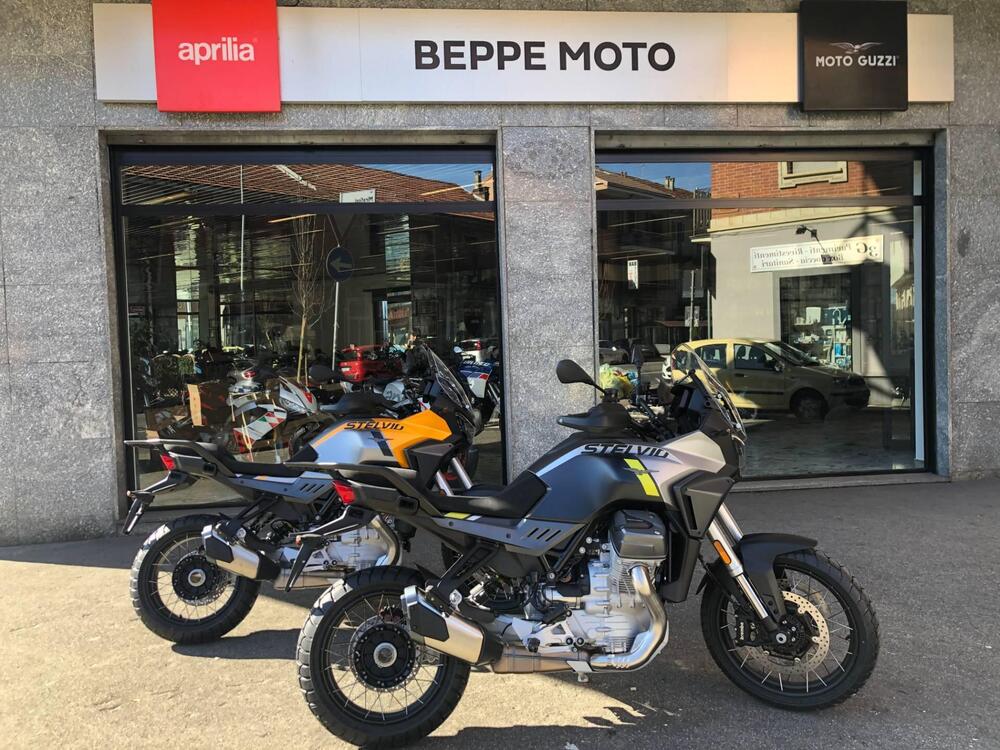 Moto Guzzi Stelvio (2024 - 25) (3)