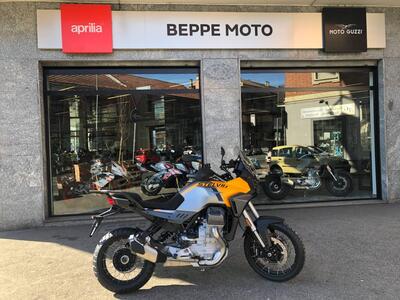 Moto Guzzi Stelvio (2024 - 25) nuova