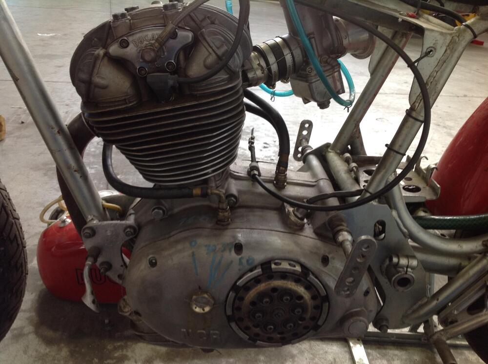 Ducati 250 corsa (6)