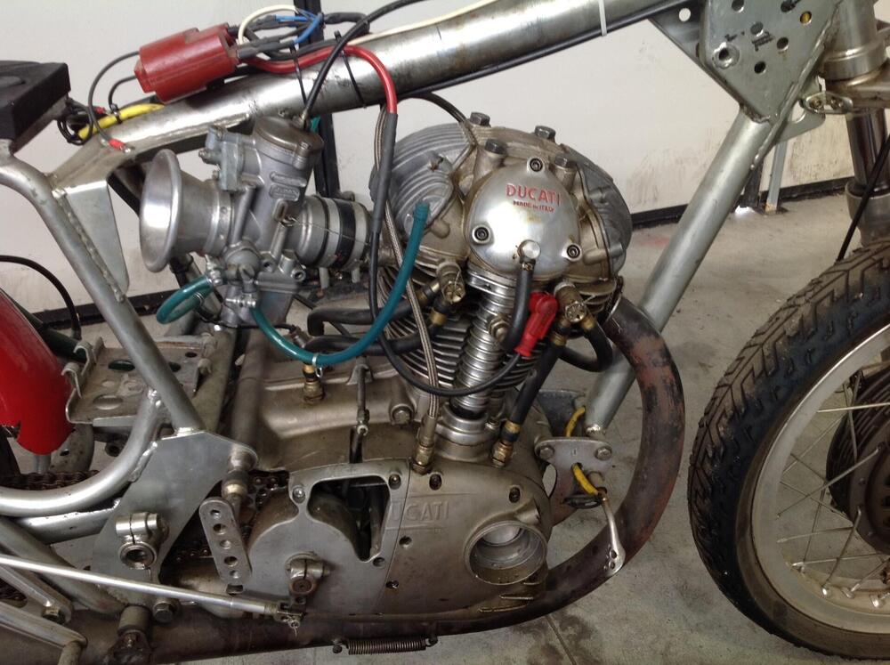 Ducati 250 corsa (7)