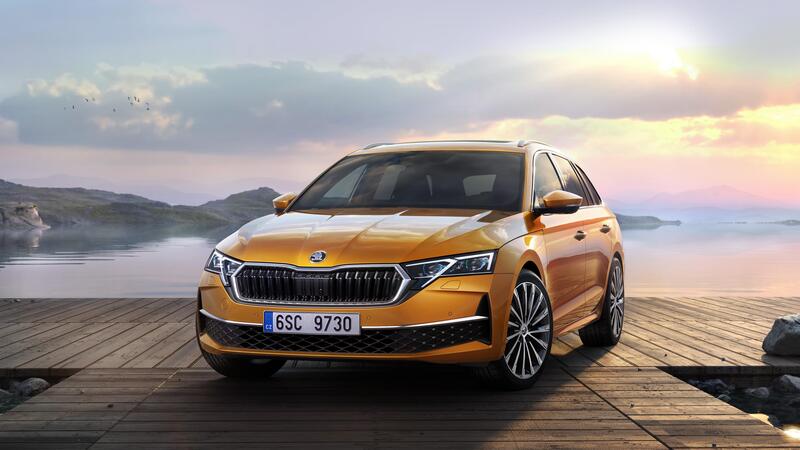 Skoda Octavia 2024, ecco il nuovo restyling 