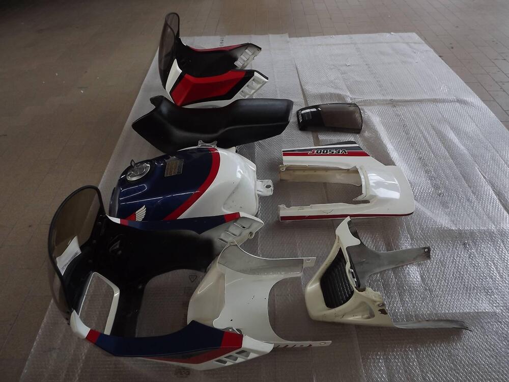kit carene honda vf 500f (3)