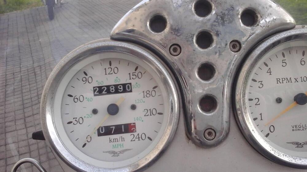 Moto Guzzi California EV (1997 - 06) (4)