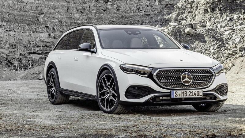 Mercedes Classe E All-Terrain: scende in campo e le ha tutte contro. Top e Flop