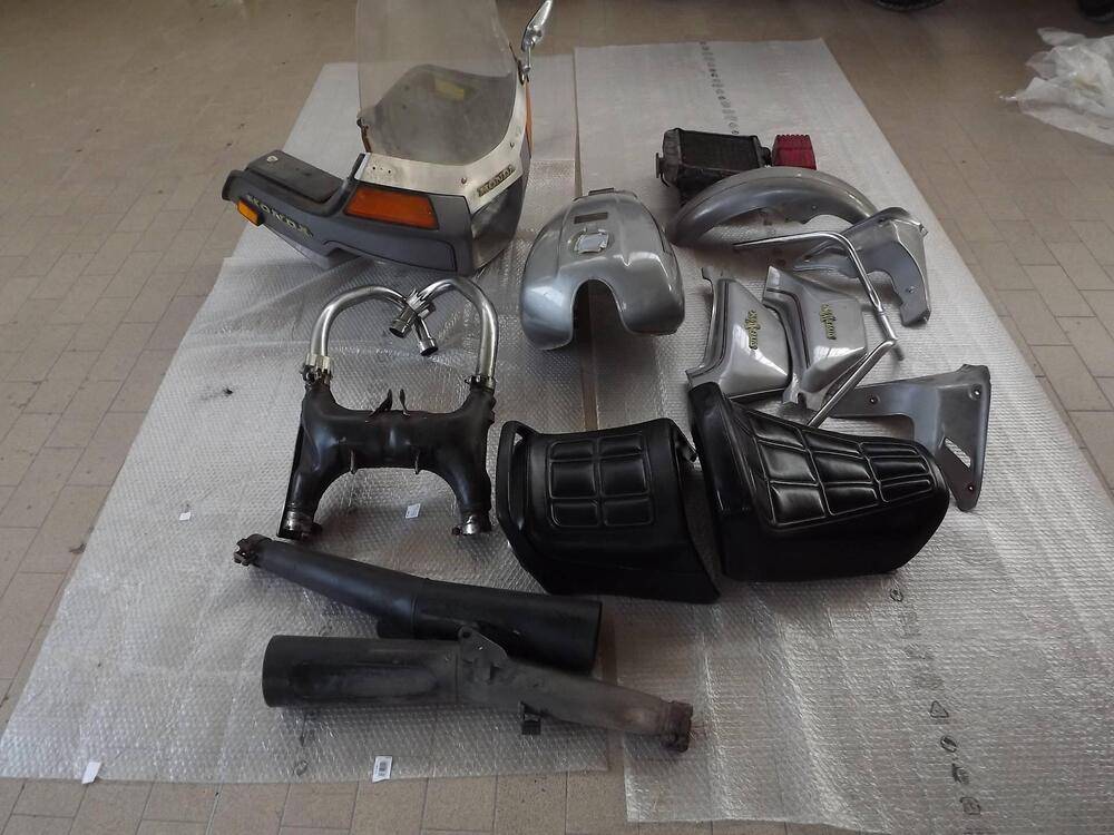kit completo Honda GL 500 (2)