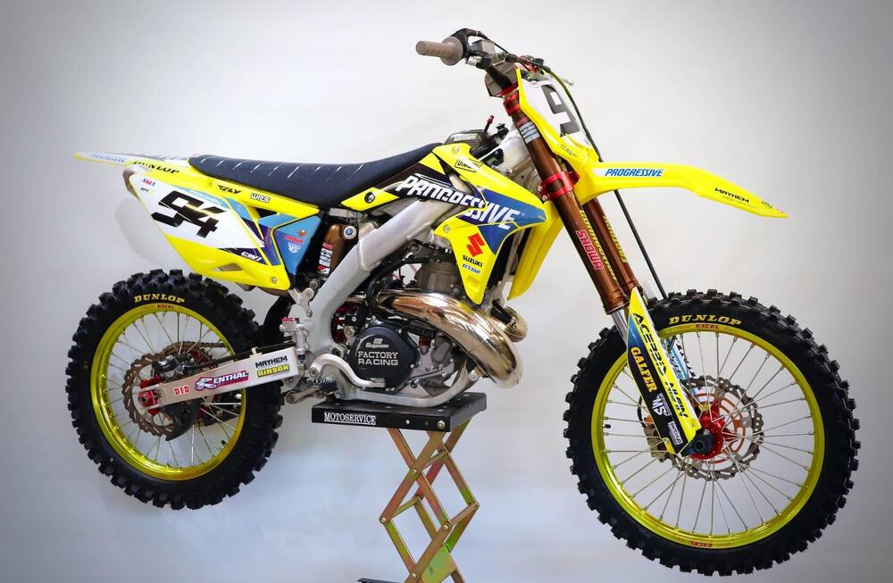 Suzuki RM 450 Z (2011 - 12) (2)