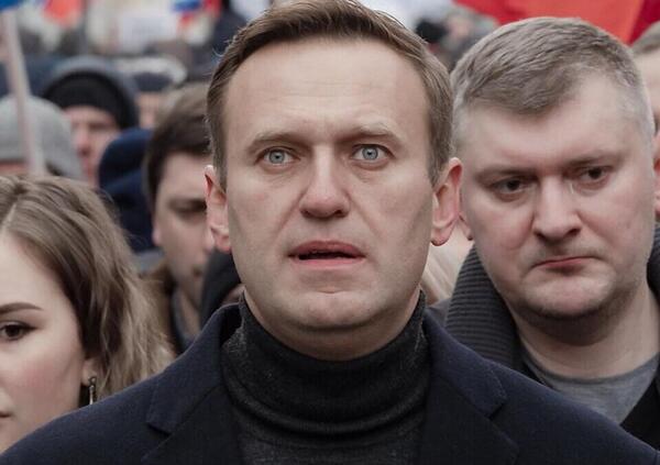 Lilin: &ldquo;Navalny? Nazista xenofobo. L&#039;intervista a Putin di Carlson? Ha cambiato il mondo. E la guerra in Ucraina non finir&agrave; finch&eacute; la Russia...&rdquo;. E lo scrittore ne ha anche per Renzi, Di Maio, Biden e pure Berlusconi