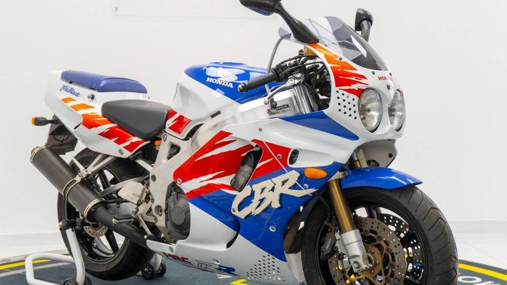 Honda CBR 900 RR (1992 - 93) (2)
