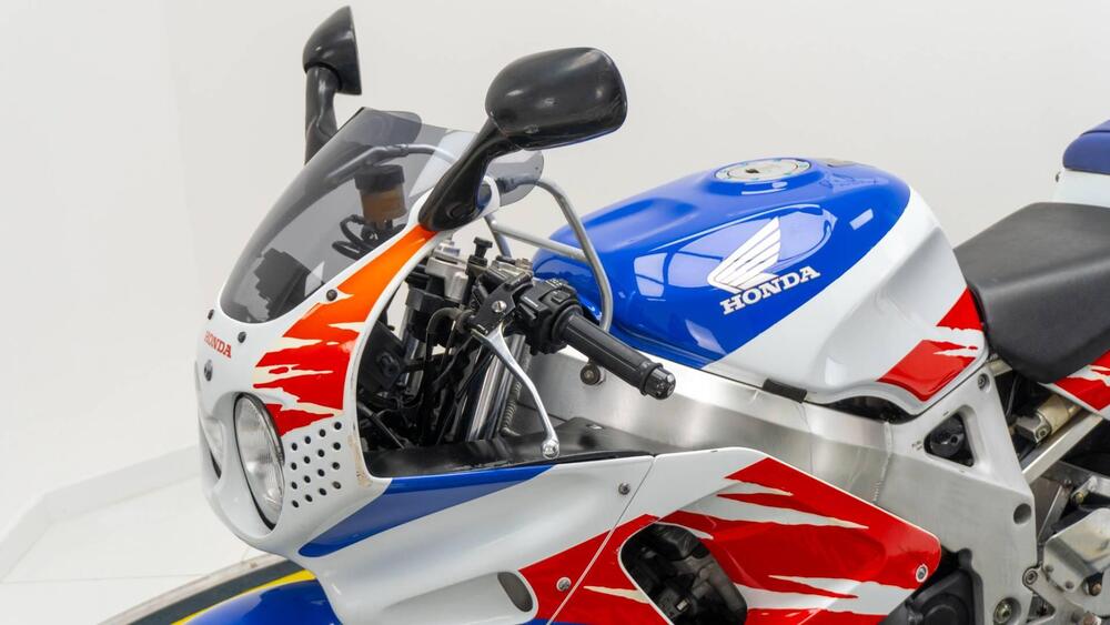 Honda CBR 900 RR (1992 - 93) (10)