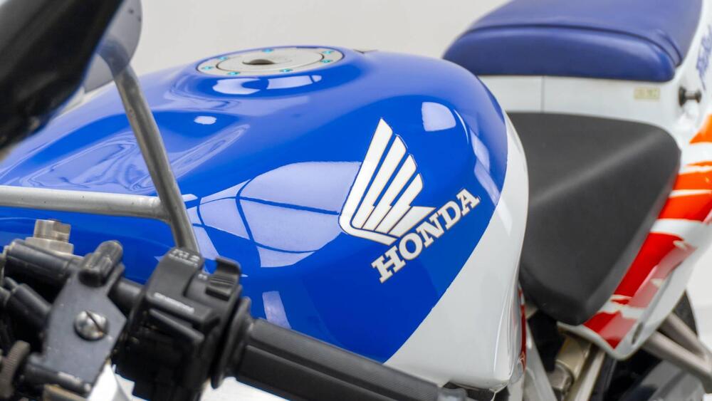 Honda CBR 900 RR (1992 - 93) (11)
