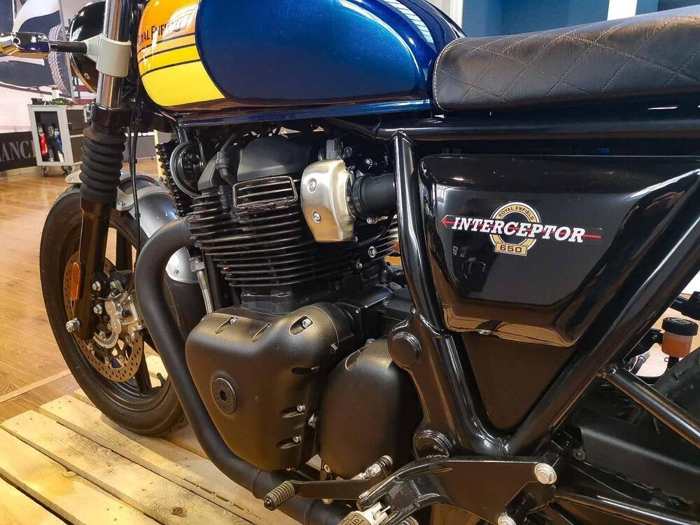 Royal Enfield Interceptor 650 (2021 - 25) (10)
