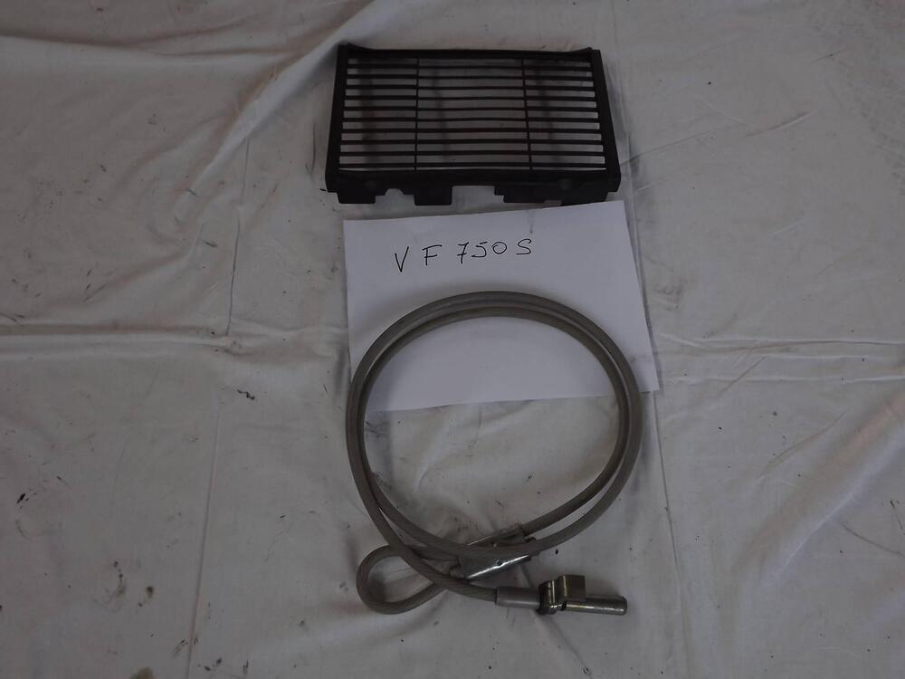 griglia radiatore vf750s Honda