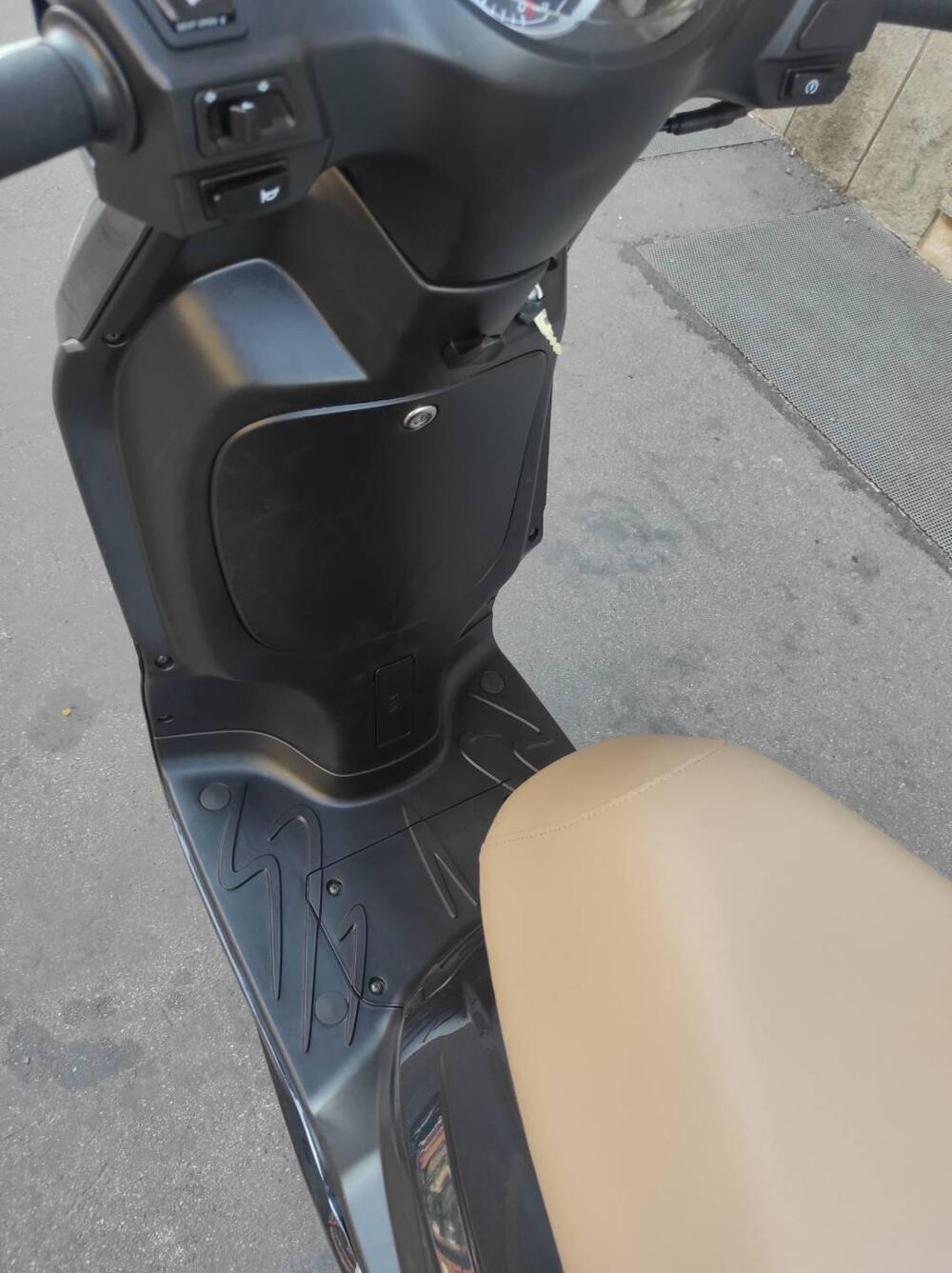 Peugeot Tweet 200 Active (2021 - 25) (18)