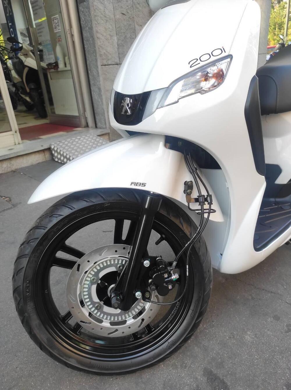 Peugeot Tweet 125i Active (2021 - 25) (11)