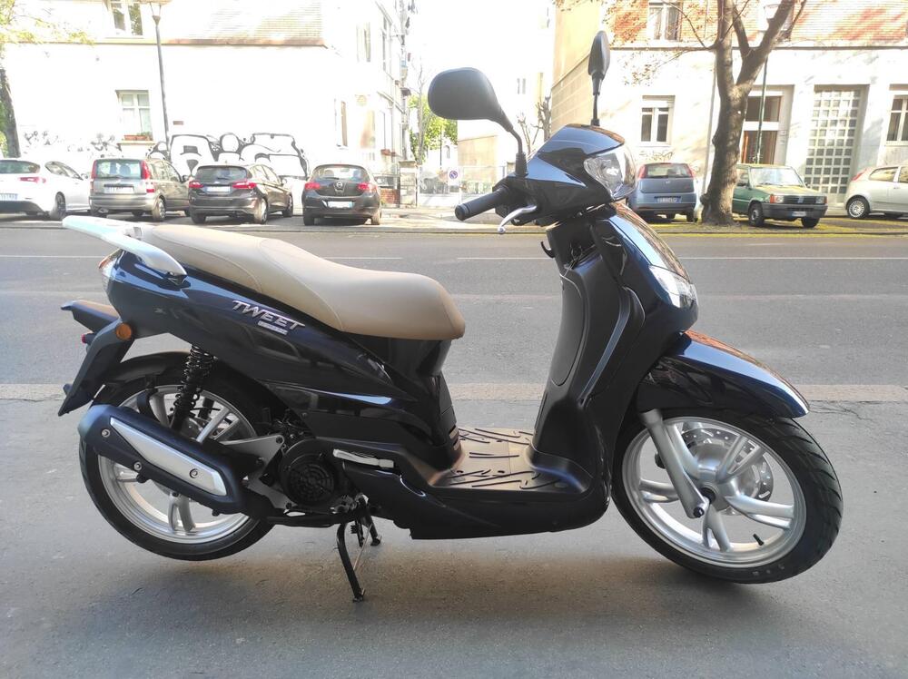 Peugeot Tweet 125i Active (2021 - 25) (3)