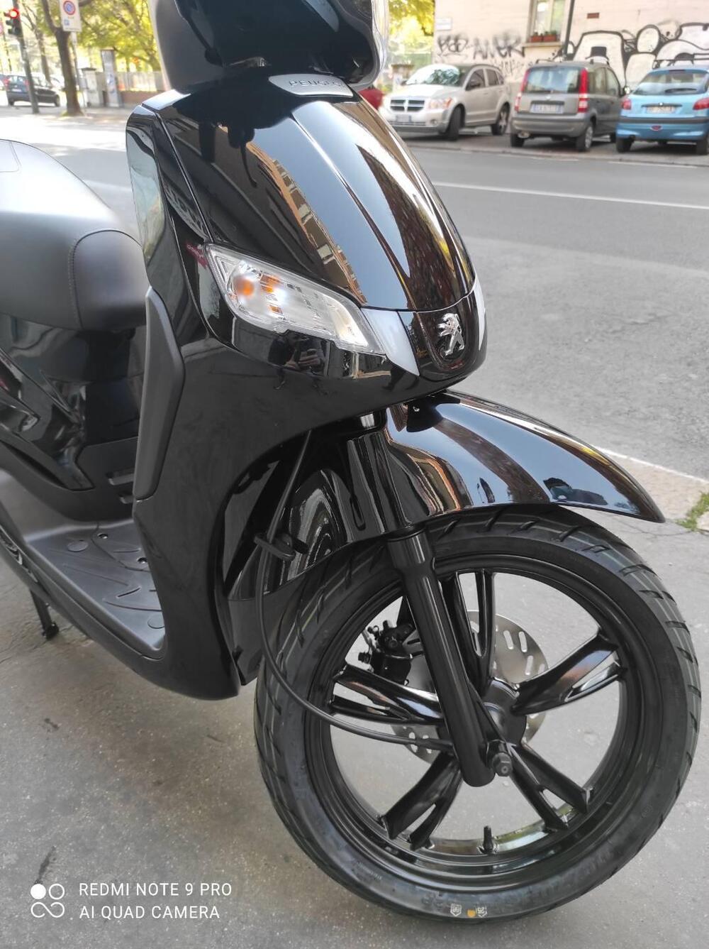 Peugeot Tweet 125i Active (2021 - 25) (7)