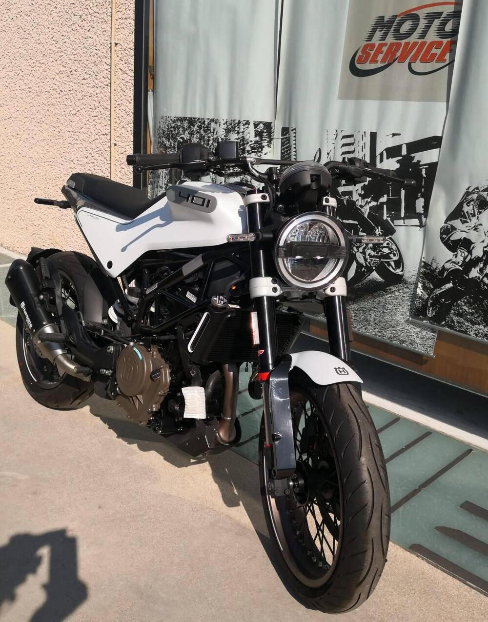 Husqvarna Vitpilen 401 (2021 - 23) (2)