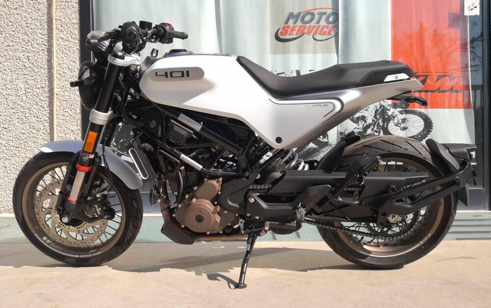 Husqvarna Vitpilen 401 (2021 - 23) (3)